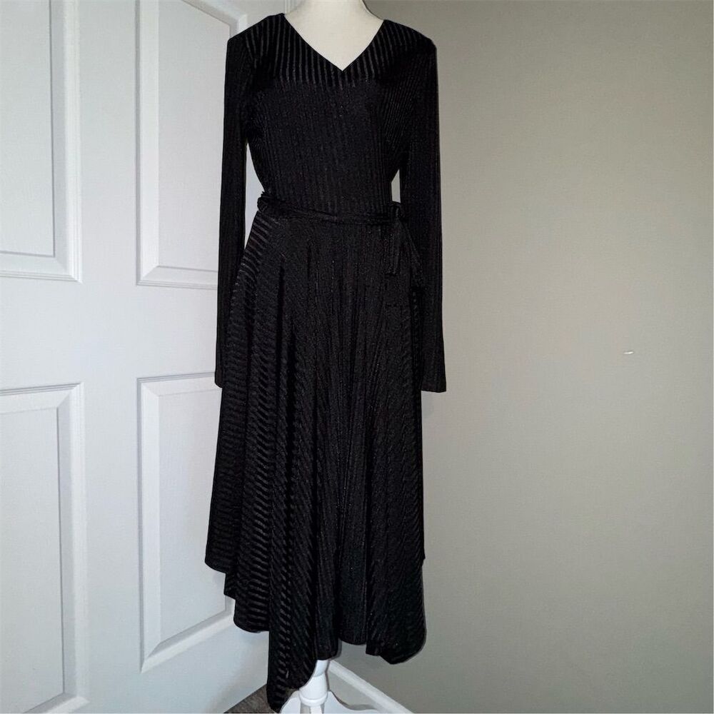 DKNY Women's‎ Black Ribbed Faux Wrap V-Neck Dress Size M Witchy Goth Date Night